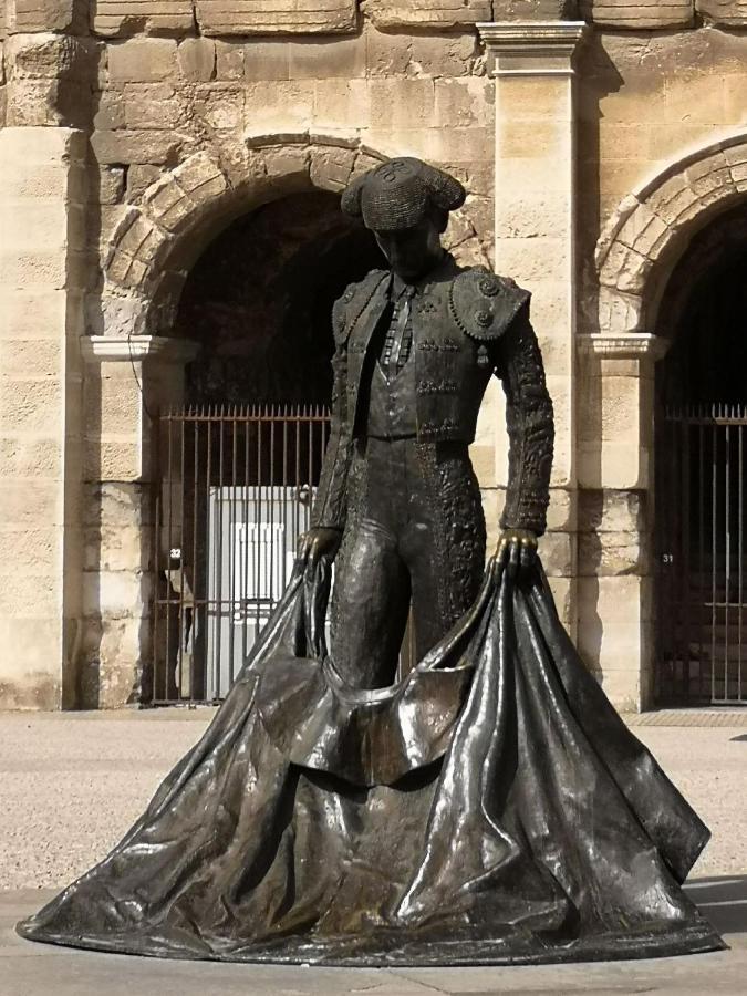 Hotel De L'Amphitheatre Nîmes Zewnętrze zdjęcie