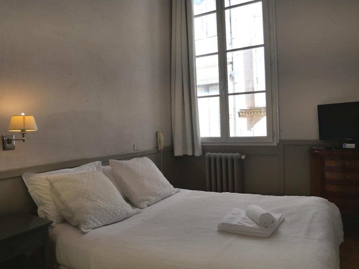 Hotel De L'Amphitheatre Nîmes Zewnętrze zdjęcie